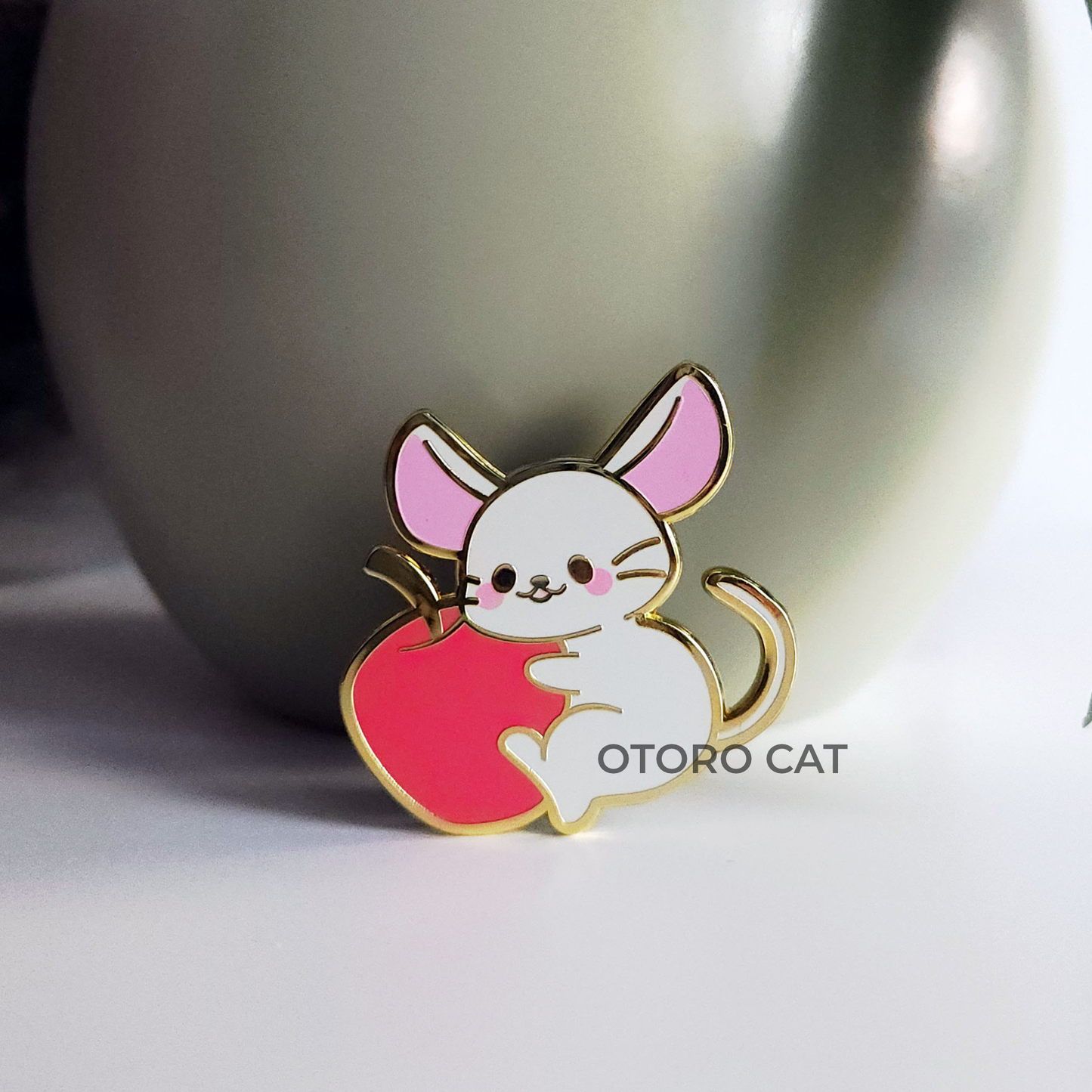 Sweet Mouse with Apple Enamel Pin - Whimsical Woodland Charm for Your Lapel